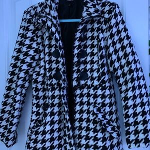 Rampage Heavy Houndstooth Coat